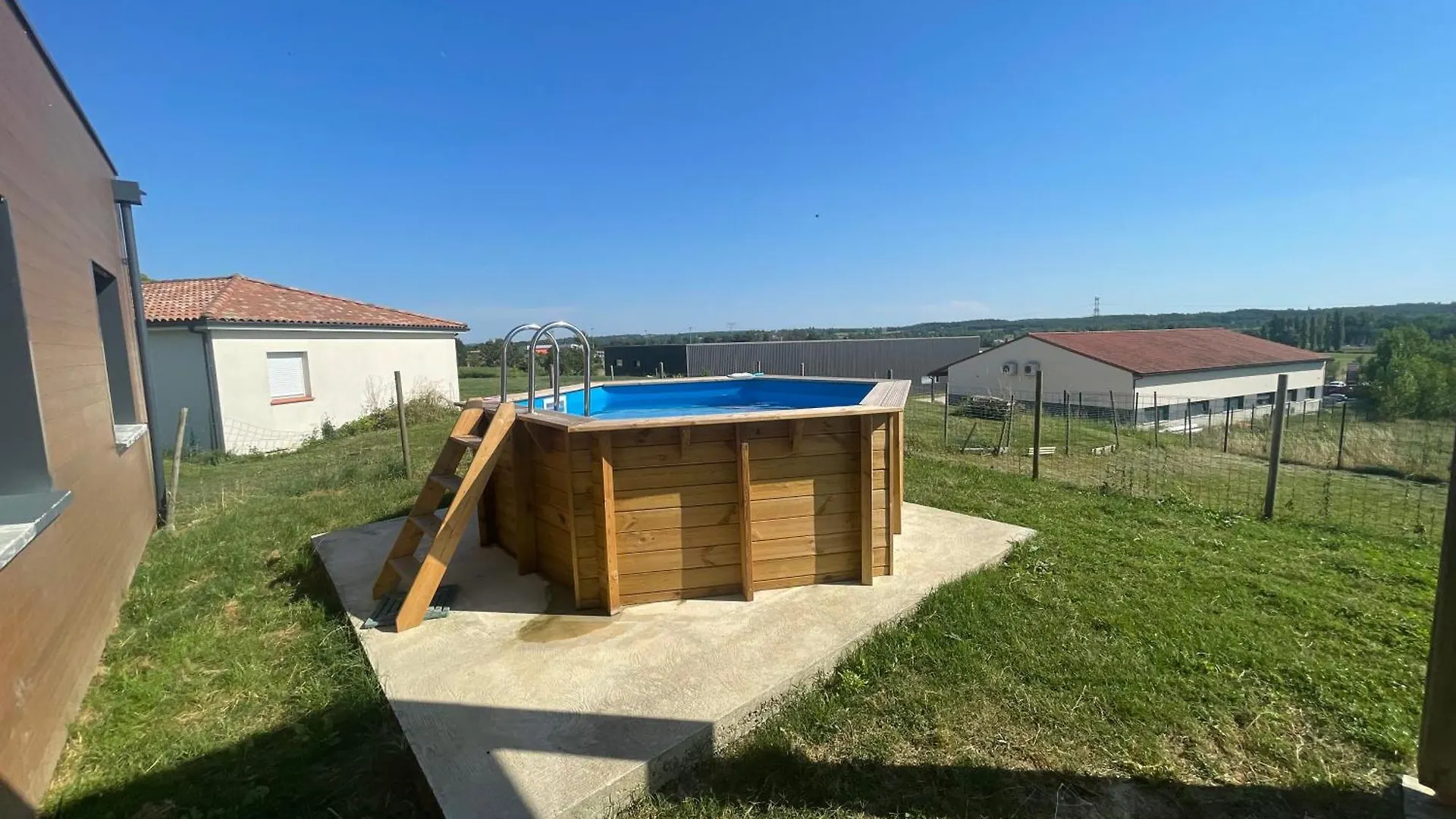Holiday home Maison 10 Personnes Gragnague